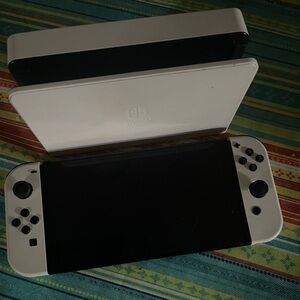 *Used* Oled nintendo switch